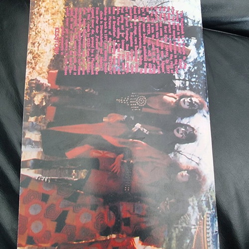 KISS Japan '77 Revisited Photo Book like new