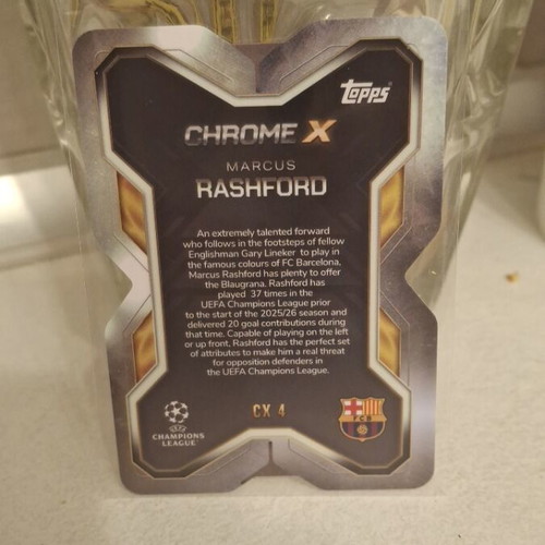 Marcus Rashford Topps Chrome X card