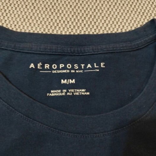Aeropostale t-shirt size M blue used in good condition