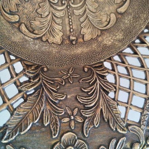Vintage bronze-brass plate like new with filigree design