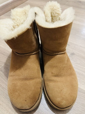 Ugg Australia women's boots size 40, brown