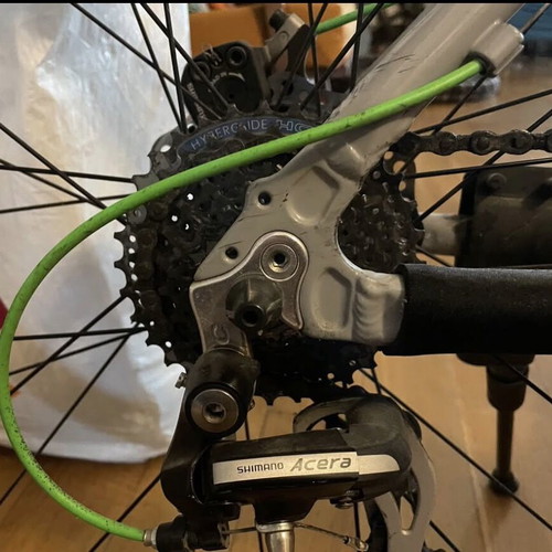 Road bike like new, 27 inch wheels, city type, gears