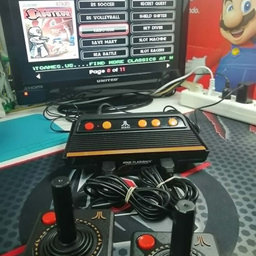 Atari Flashback 8 40th Anniversary Edition Classic Game console like new, 105 games