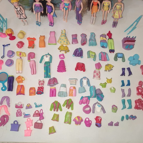 Polly Pocket bag with 9 dolls and accessories used