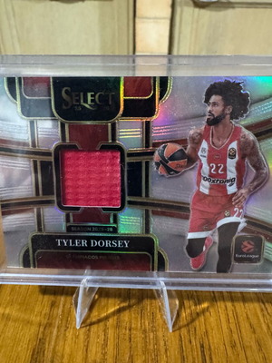 Tyler Dorsey Patch /125 basketball card