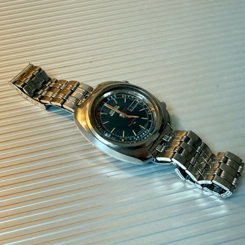Seiko Vintage Chronograph 7017-8000 used, blue