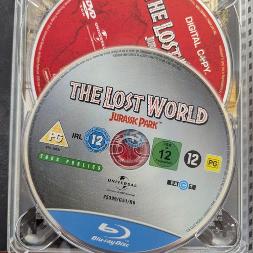 Jurassic Park Ultimate Trilogy Blu-ray like new