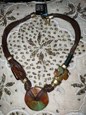 Handmade women's necklace with leather strap and ceramic beads new