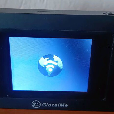 GlocalMe Duo Turbo mobile WiFi hotspot like new
