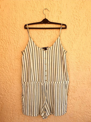 Esmara one-piece shorts like new, white and yellow, size M