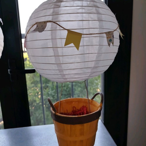 Decorative hot air balloons for kids room like new, handmade