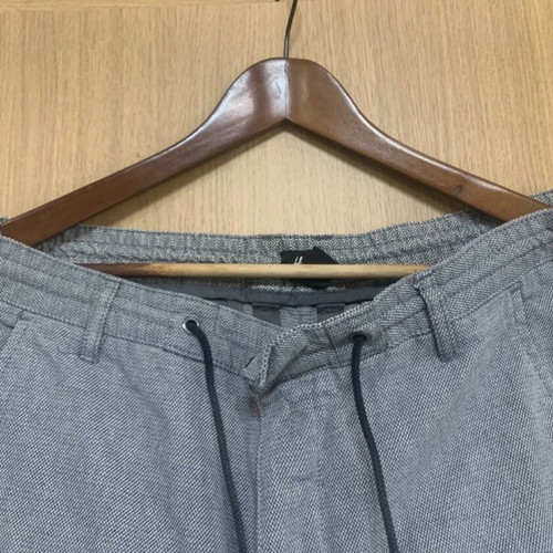 H&M Men's Bermuda Shorts like new, size XL, white and grey
