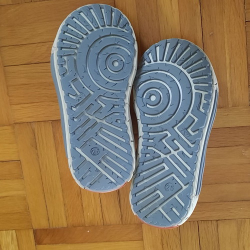 Bopy sandals for boys size 25 like new, grey and blue