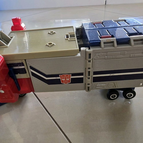 Transformers Optimus Prime used with missing parts