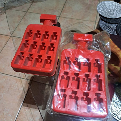 Disaronno Silicone Ice Trays 2 pcs new