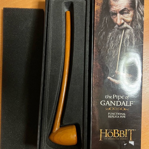 Hobbit collectible sealed piece The Pipe of Gandalf