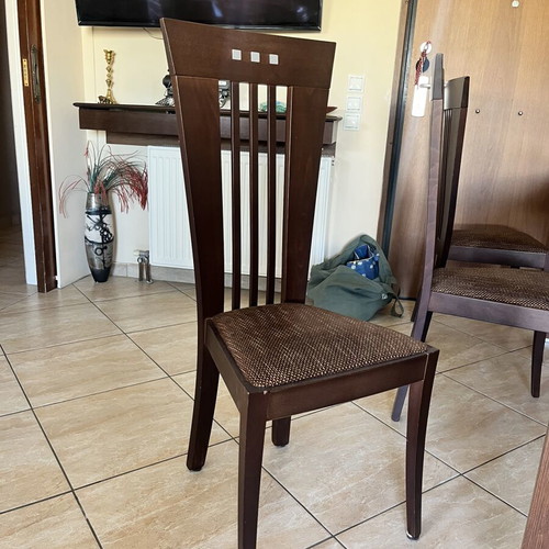 Extendable dining table with 6 chairs, dark brown