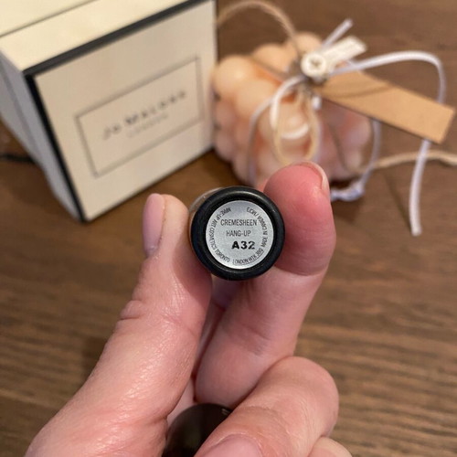 Mac collectible lipstick hang-up used