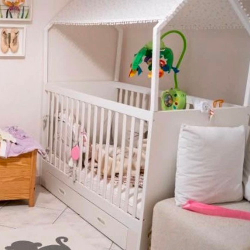 Ikea Stuva 15361 crib bed with mattress and drawers like new, white