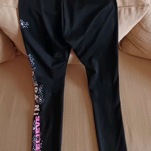 Women's sports leggings like new, size S, black and pink