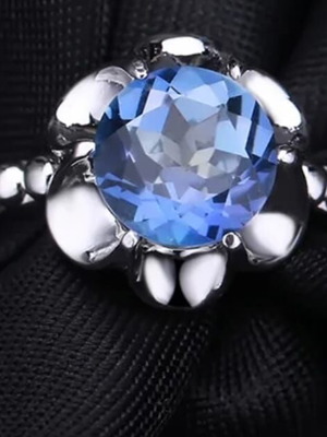 Women's silver 925 ring new with mystic quartz