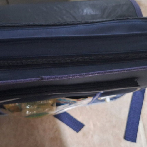 School bag with two compartments and side pockets for bottle, like new
