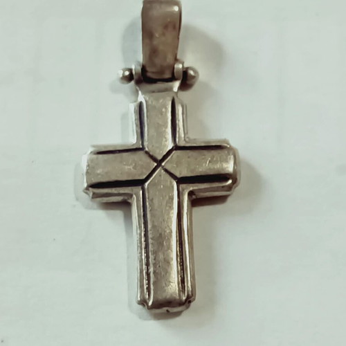 Silver men's solid 925 cross with black cord new