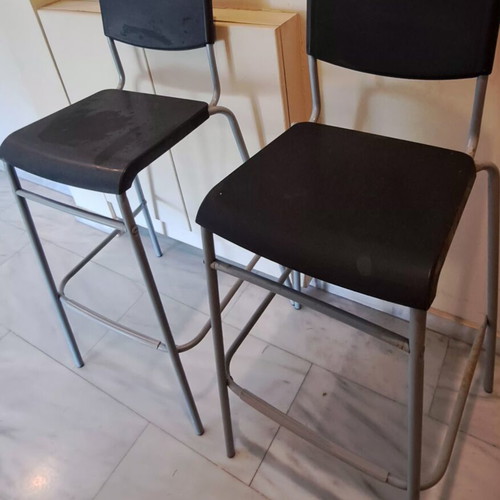IKEA bar stools set of 4 used, black with gray metal frame
