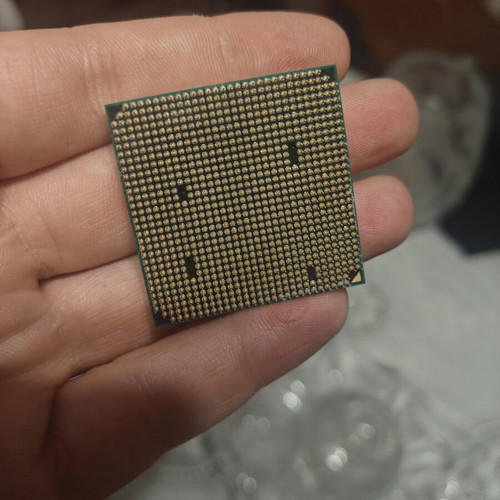 AMD Phenom II X4 965 Black Edition used quad-core processor