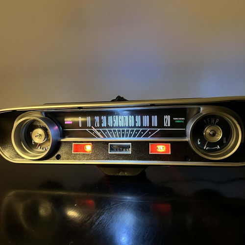 Instrument Cluster Ford Mustang 1965 like new, decorative