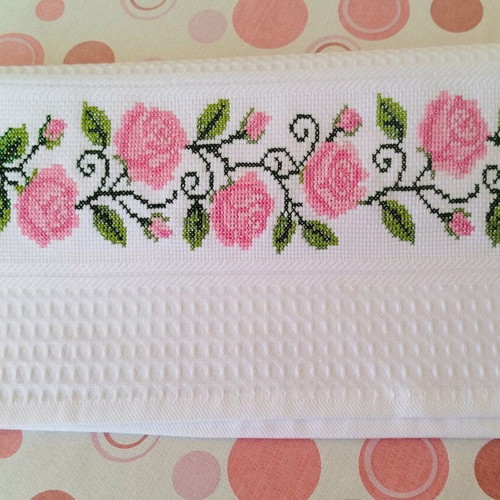Hand-embroidered kitchen towel, 100% cotton