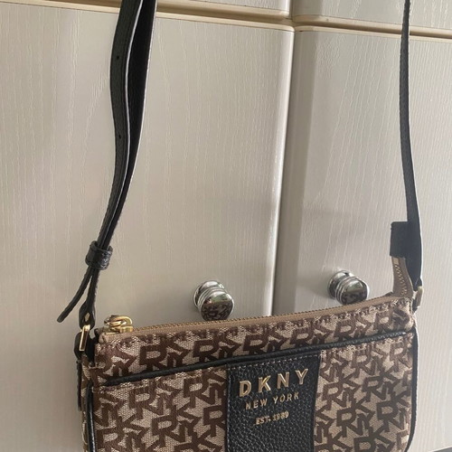 DKNY crossbody bag like new, black and beige