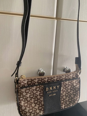 DKNY crossbody bag like new, black and beige