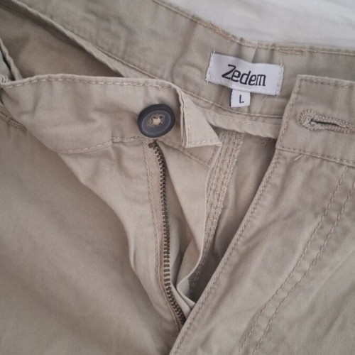 Men's Bermuda shorts beige like new, sizes M L