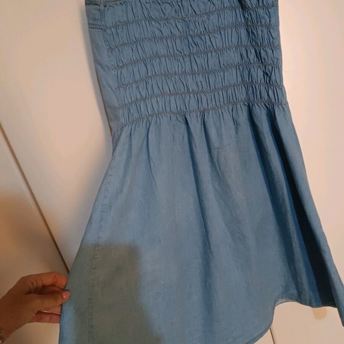Denim dress like new with straps and brown buttons, size S