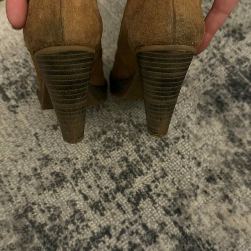 MTNG suede pumps used, size 39, yellow with rubber sole