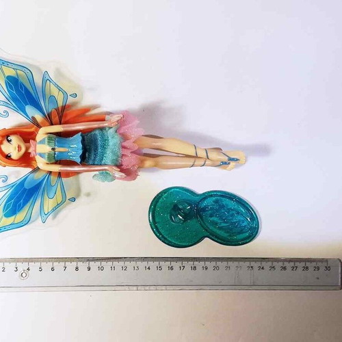 Winx Club Bloom Enchantix plastic figure used, Kinder Maxi base