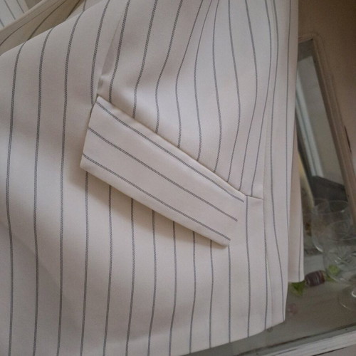 Iso jacket large beige like new