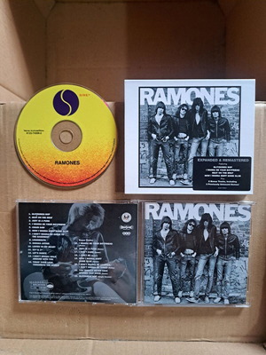 Ramones Ramones CD преиздание ремастериран като нов