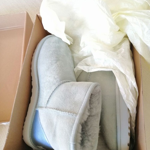 Ugg boots size 38 like new
