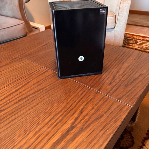 Osmi Mini Tower mini-ITX case used