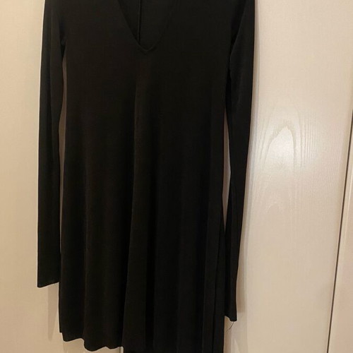 Stradivarius black dress like new, good quality