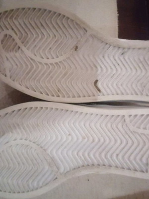 Αθλητικά δερμάτινα Adidas μεταχειρισμένα, μέγεθος 38, άσπρα