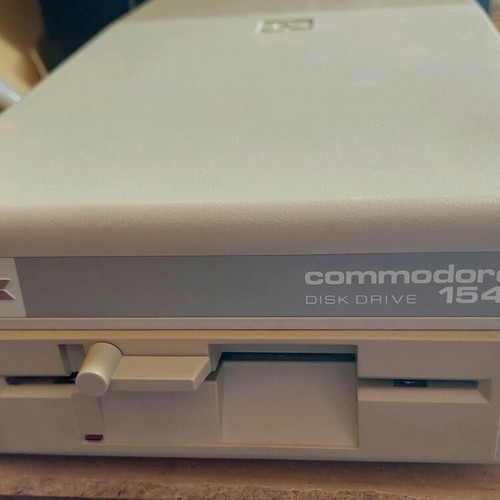 Commodore 1541 disk drive like new