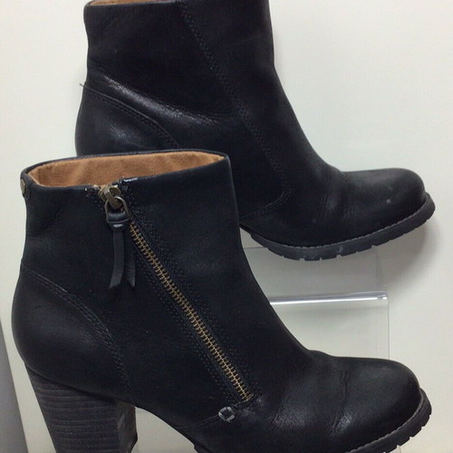 Clarks leather ankle boots used, size 37.5, very comfortable
