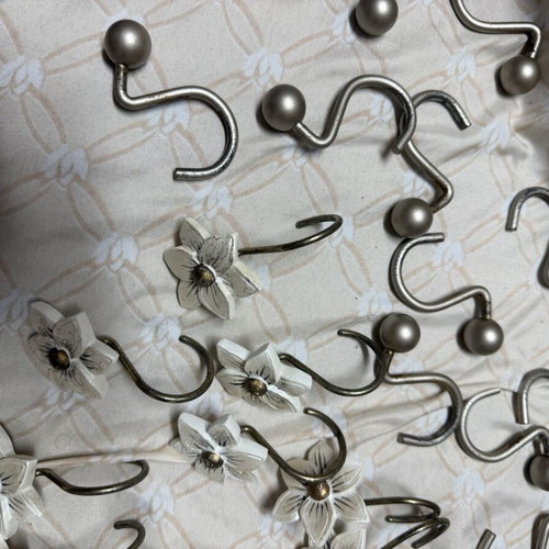 Bathroom hooks used, set of 12