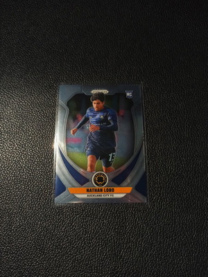 2025 Panini FIFA Prizm World Cup Teams Nathan Lobo card like new