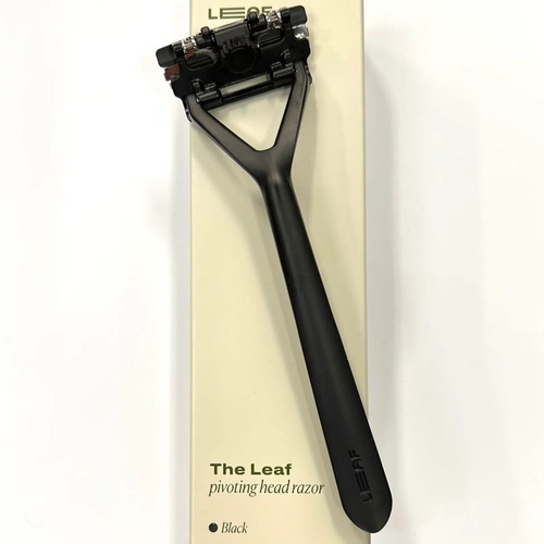 Leaf Razor metal safety razor new with 20 Feather replacement blades