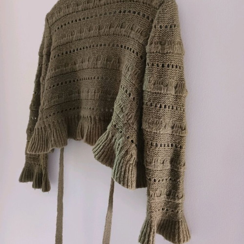 Women's wool cardigan like new, small/extra small