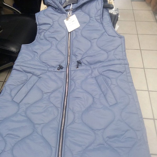 Yookie sleeveless women's blue jacket new with pockets